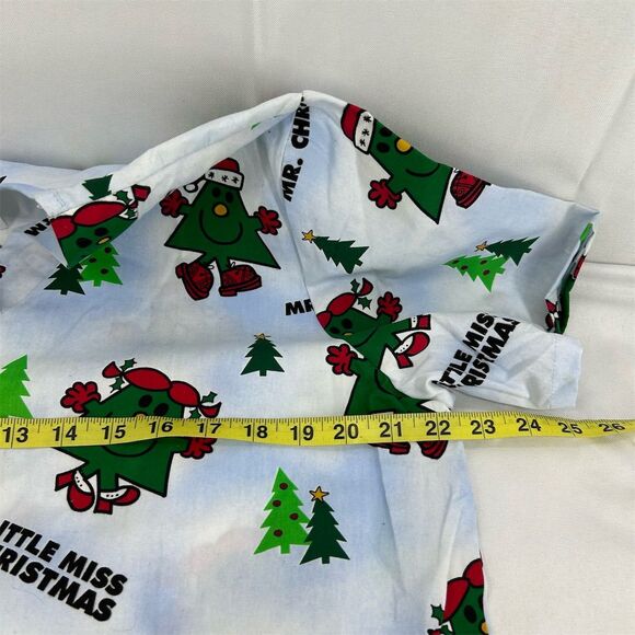 Mr. Men & Little Miss Christmas Scrub Top Unisex Size Medium White Patterned - Picture 7 of 8